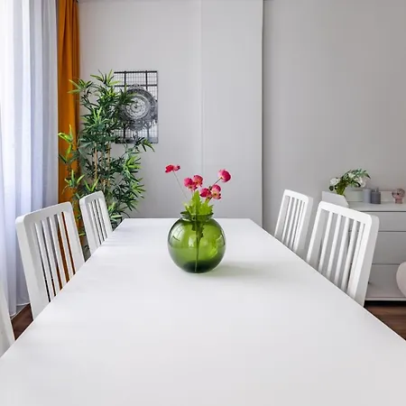 Spacious Apartment Istanbul