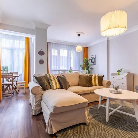Apartment Spacious